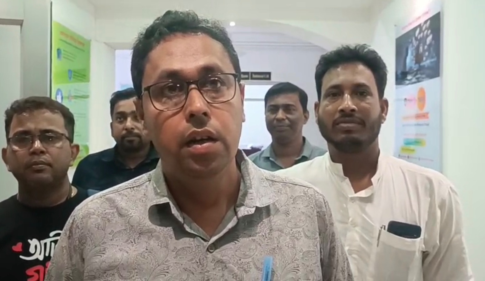 DYFI state president Palash Bhowmick leads a delegation to meet the Deputy Superintendent of Police (Cyber Crime) to lodge a complaint over the circulation of obscene posts targeting opposition leaders on social media.