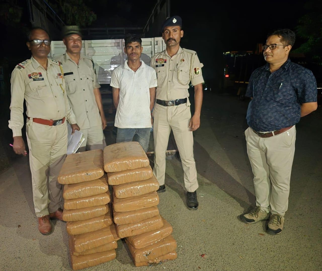 ₹53 Lakh Worth of Narcotics Seized in Two North Tripura Raids, Two Drivers Detained